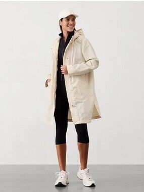 NWT Athleta Everywhere Anorak Rain Jacket. Size S.